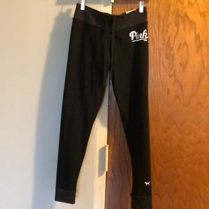 Victoria’s Secret pink campus leggings